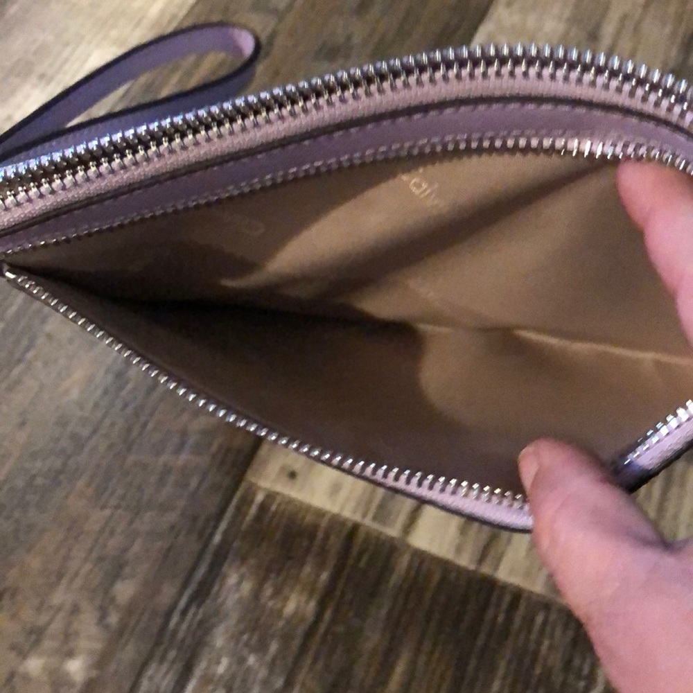 Wristlet - Picture 3 of 5